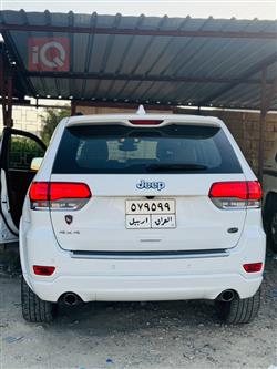 جیپ گراند شیرۆکی